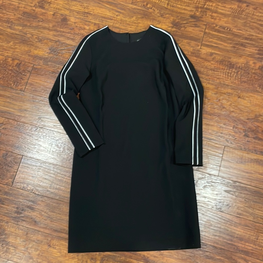 Banana Republic- Black Long Sleeve Shift Dress- Size 2 Tall